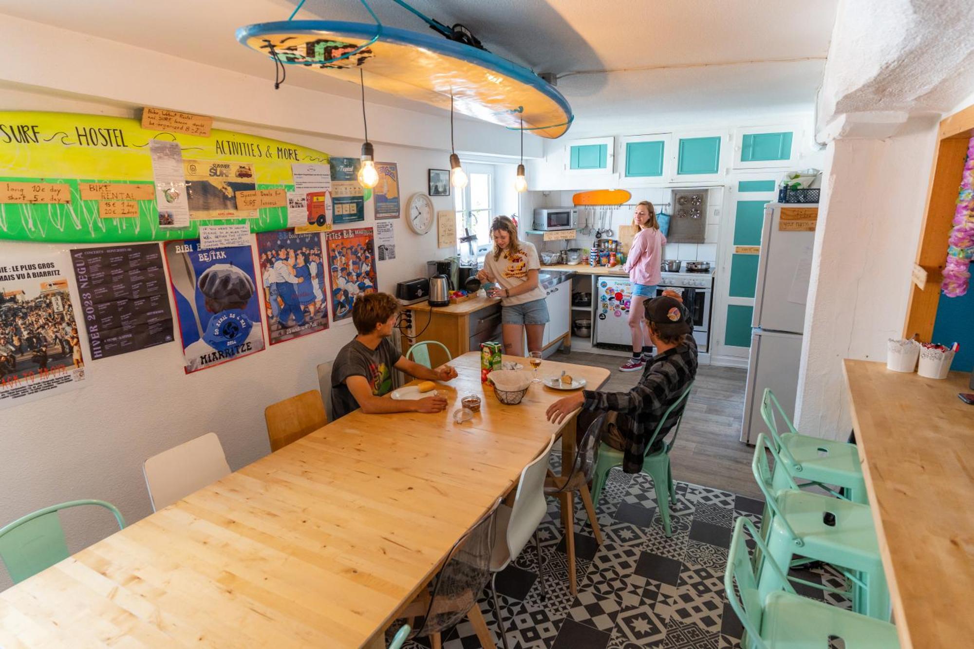 Surf Hostel Biarritz Exterior foto